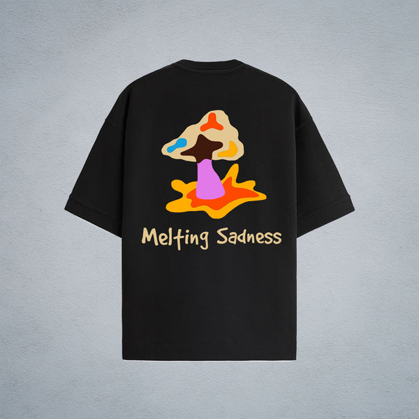 MELTING SADNESS OVERSIZED T-SHIRT IN BLACK (UNISEX)