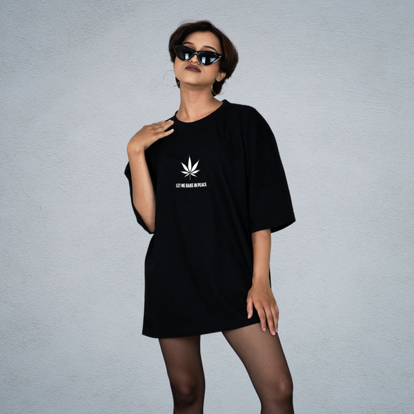 BAKE IN PEACE WOMEN OVERSIZED T-SHIRT IN BLACK