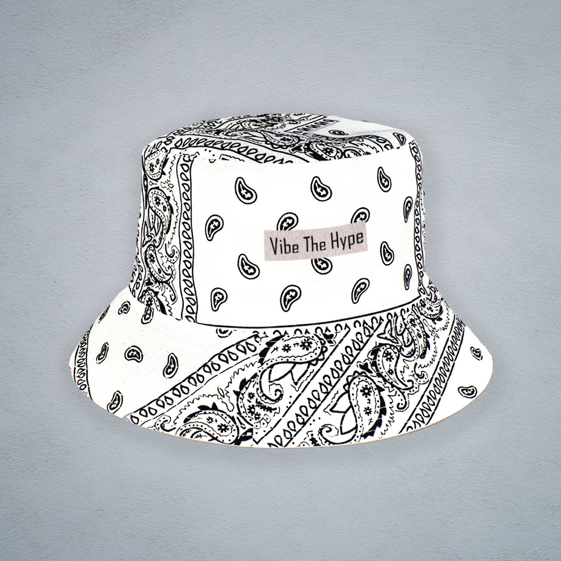 Reversal Bandana Bucket Hat in Black & white